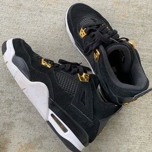 Jordan Retro 4 Royalty